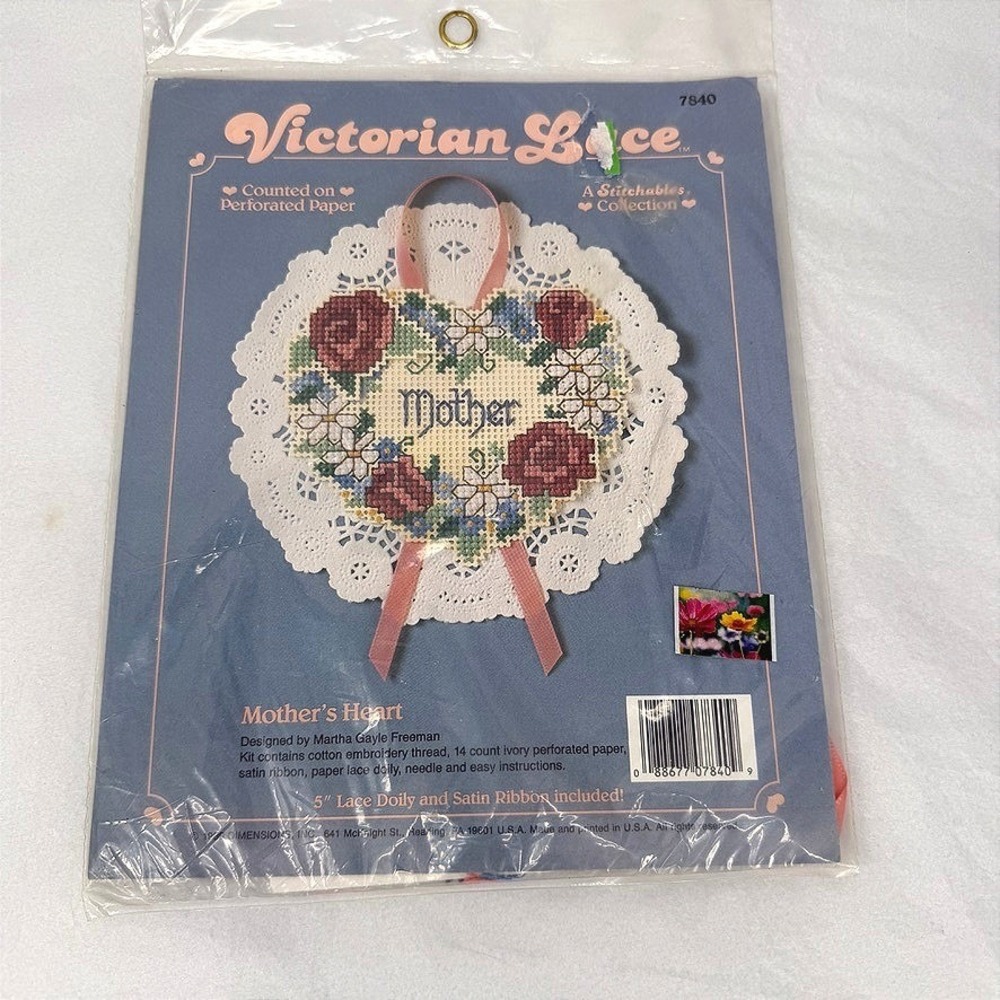 Dimensions Cross Stitch Kit Victorian Lace Mother's Heart Floral Vintage #7840